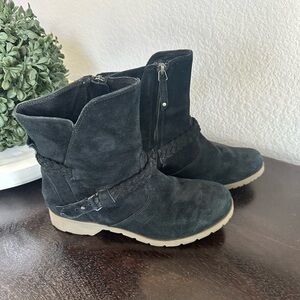 Teva Delavina Suede Ankle Boot 7